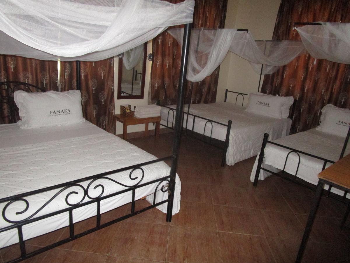 Fanaka Safaris Campsite & Lodges Mto wa Mbu Exterior foto
